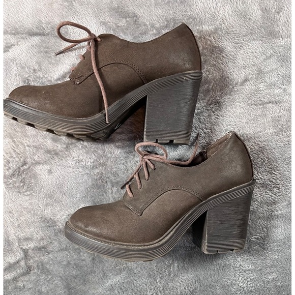 Soda Vintage Shoes Women's Size 7.5 Brown Oxford Platform Lace Up Goth Chunky - Picture 1 of 7